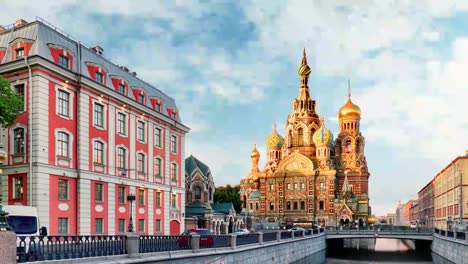 St.-Petersburg-Kirche-des-Erlösers-über-verschüttetes-Blut,-Russland,-Zeitraffer