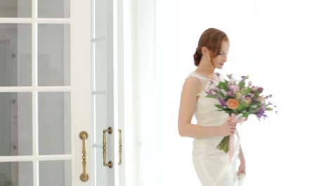 Bride-enters-the-room.