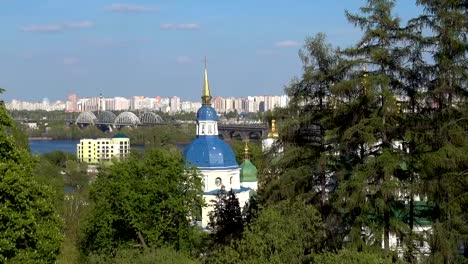 Ancient-Vydubetsky-monastery-in-Kiev