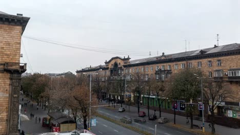 Día-a-la-transición-de-Time-lapse-de-la-noche-en-Zaporizhya