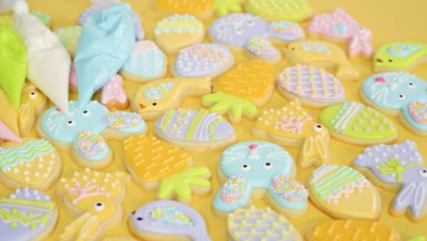 Easter-sugar-cookies-decorated-with-pastel-colors-of-royal-icing.