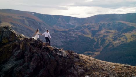 Walking-on-Top-of-the-Mountains