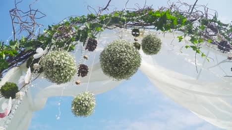 Wedding-ceremony-arch