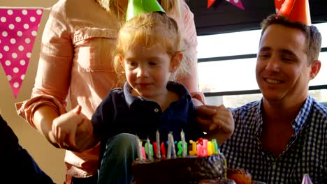 Parents-celebrating-their-son-birthday-at-home-4k