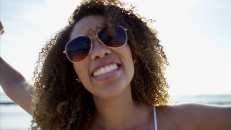 Portrait-of-African-American-female-on-summer-vacation