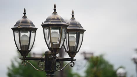 Vintage-Lampe-Post-Street-Straße-Lichtmast