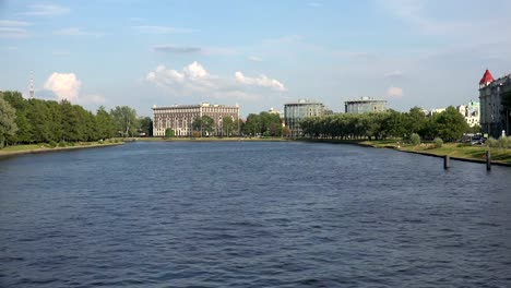 Martynov-embankment-in-St.-Petersburg.-4K.