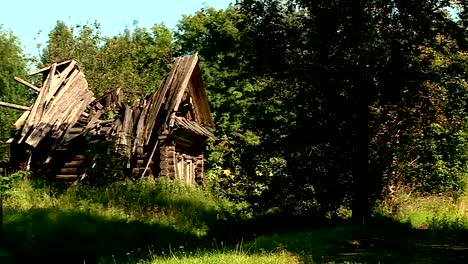 abandoned-Russian-village