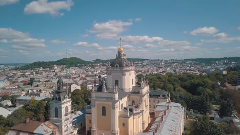 Aerial-view-of-St.-Jura-St.-George's-Cathedral-church-in-town-Lviv,-Ukraine