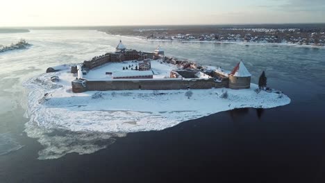 Oreshek-fortress-on-Lake-Ladoga