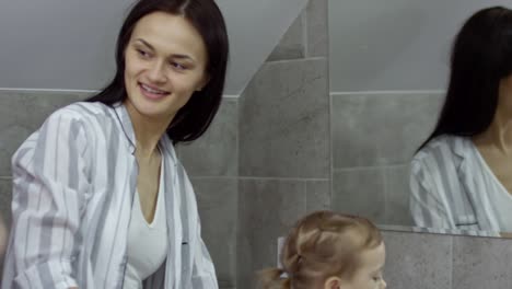 Female-Couple-with-Children-in-Bathroom