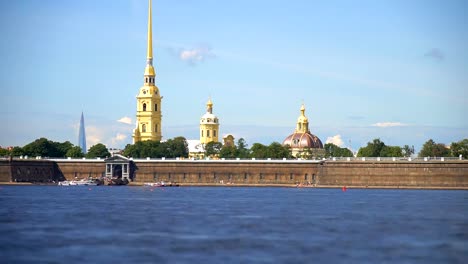 Peter-and-Paul-Fortress-in-St.-Petersburg,-on-the-Hare-Island.