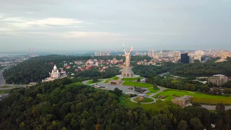 Aerial-view-of-the--Motherland-Monument-also-known-as-Rodina-Mat',-devoted-to-the-Wold-War-II.-Kiev,-Ukraine