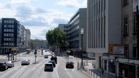 Flying-through-the-streets-of-Frankfurt