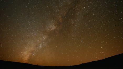 Mind-Blowing-Night-Sky-of-Shooting-Stars