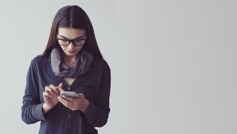 Young-woman-using-mobile-phone