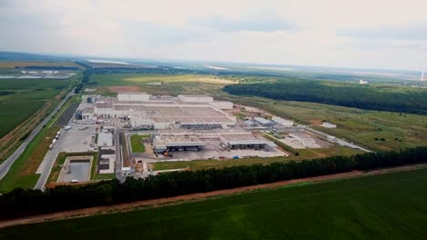 Aerial-view-of-a-large-modern-industrial-factory.