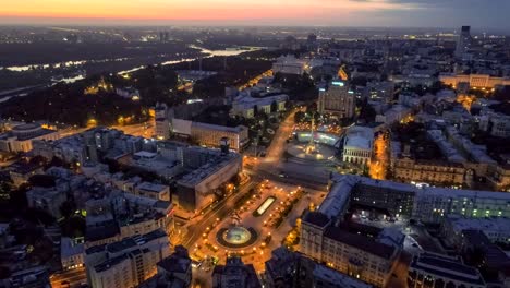 Early-morning-view-of-Maydan-Nezalezhnosti,-the-central-square-of-Kiev,-Ukraine.-Aerial-drone-shot