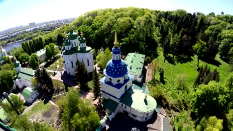 Aerial-view-the M.-M.-Hryshko-National-Botanical-Garden