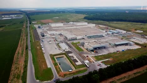 Aerial-footage-of-a-large-industrial-complex.