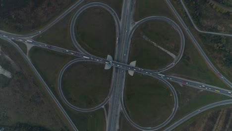 Aerial-view-of-highway-and-overpass-in-city.