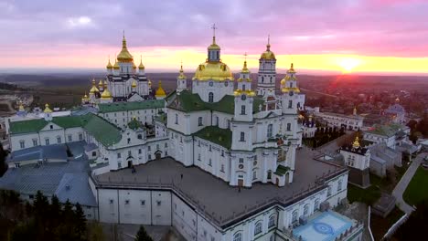 Aerial-view-of-Pochaev-Monastery,-Pochayiv-Lavra,-Ukraine.