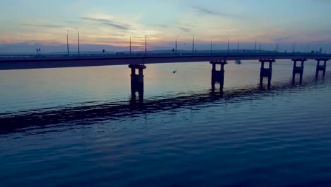 Cars-on-the-bridge-over-the-river