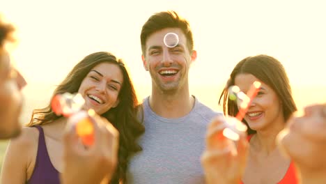 The-happy-people-blowing-bubbles.-Slow-motion