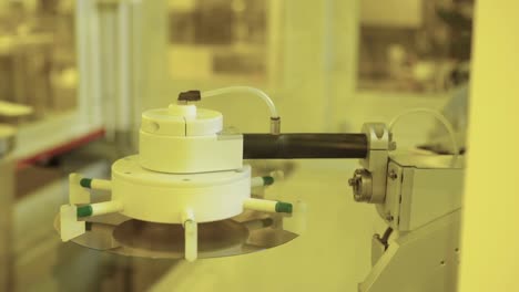 Silicon-wafer-production-in-a-semiconductor-manufacturing-facility