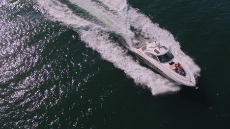 Drone-shot-of-yacht-sailing-in-the-ocean