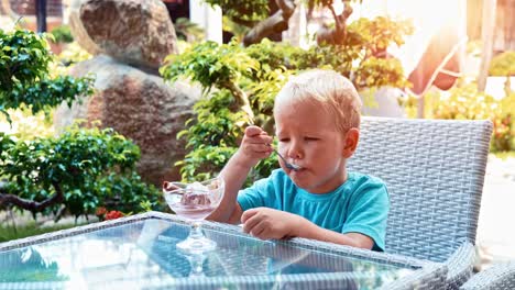 Boy-eating-ice-cream