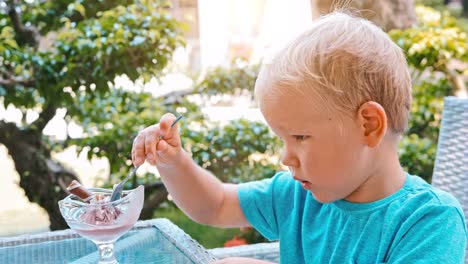 Boy-eating-ice-cream