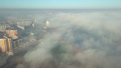 Kiev-in-the-fog-by-the-drone