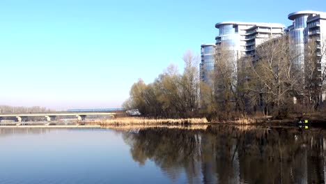 Residential-high-rise-building-near-the-Dnieper