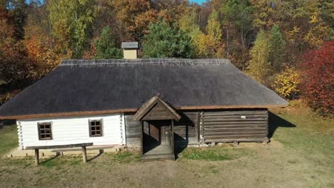 Village-houses-under-thatched-roof.