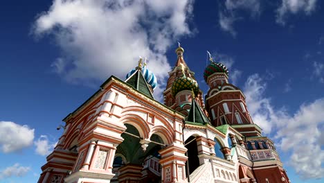 Saint-Basil-cathedral-(-Temple-of-Basil-the-Blessed),-Red-Square,-Moscow,-Russia