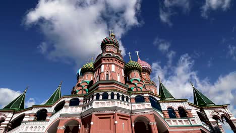 Saint-Basil-cathedral-(-Temple-of-Basil-the-Blessed),-Red-Square,-Moscow,-Russia