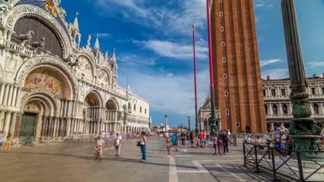 Basilika-St.-Markus-Timelapse-Hyperlapse-und-Campanile-San-Marco