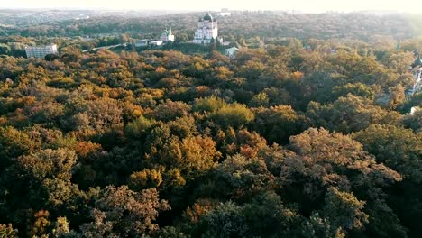 The-Saint-Pantaleon-Cathedral-at-Orthodox-monastery-in-Kiev,-Ukraine