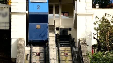 Blue-cable-car-in-Zagreb,-local-attraction,-famous-funicular,-public-transport