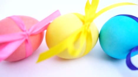 colored-Easter-eggs-with-ribbons