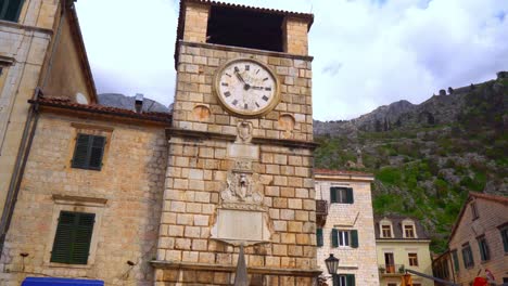 Arquitectura-de-la-capilla-de-la-iglesia