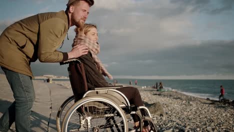 Handicapped-woman-with-the-man-she-loves