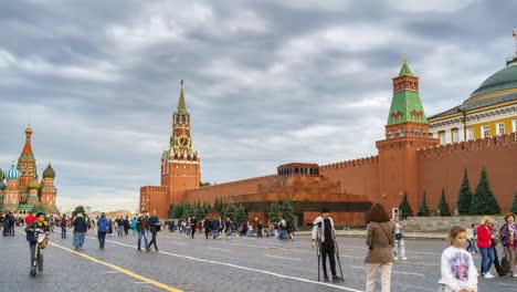 Timelapse-of-red-square-in-Moscow,-Russia