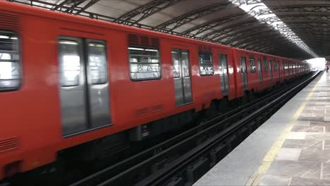 Mexiko-Stadt,-U-Bahn