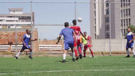 Fußballspiele-auf-dem-Feld