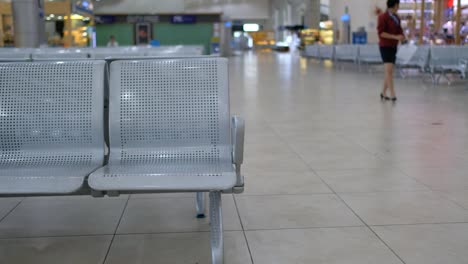 Nobody-on-waiting-chairs-zone-in-airport,-bus-station
