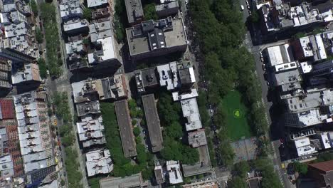 NYC-Aerial-Look-Down-Shot-Over-The-Trees-&-Buildings