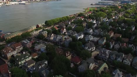 Flying-Over-Jersey-Homes-Viewing-Manhattan-Island