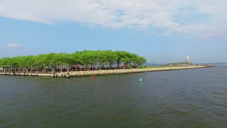 NYC-Sea-Level-Then-Aerial-Shot-Of-Island